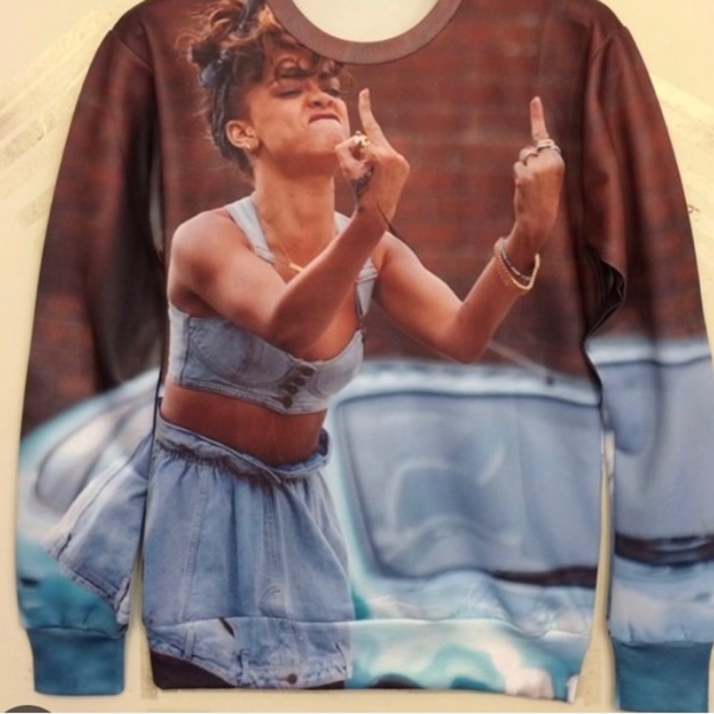 Bat Norton sweat shirt style top